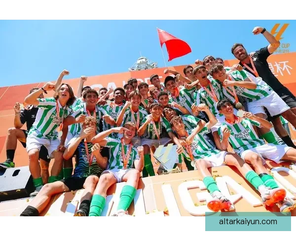 西甲皇家贝蒂斯状态回暖，近期表现稳健值得关注